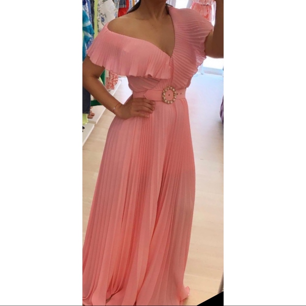 Elegant pink dress